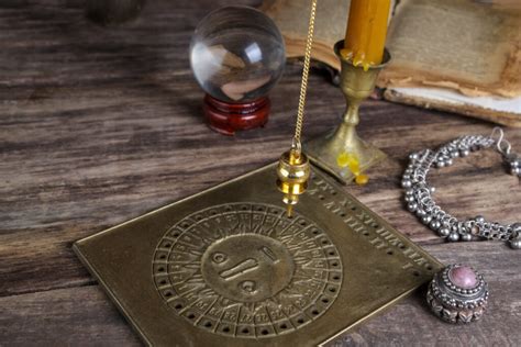 Exploring the spiritual aspects of divination container compatibility